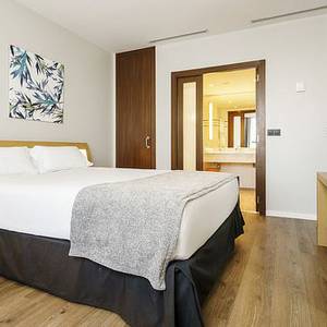 Quarto superior Hotel ILUNION Valencia 4